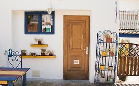 L'Abri et L'Atelier Du Jas