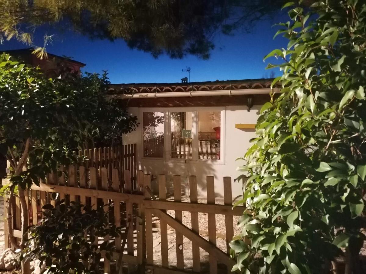 Ferienwohnung L'Abri et L'Atelier Du Jas Ensues-la-Redonne Exterior foto
