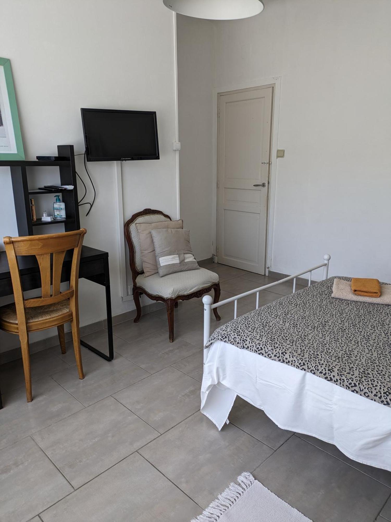 Ferienwohnung L'Abri et L'Atelier Du Jas Ensues-la-Redonne Exterior foto