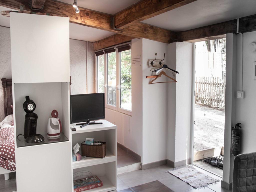 Ferienwohnung L'Abri et L'Atelier Du Jas Ensues-la-Redonne Exterior foto